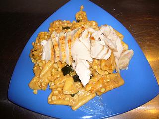 Chicken in tarragon tomato cream